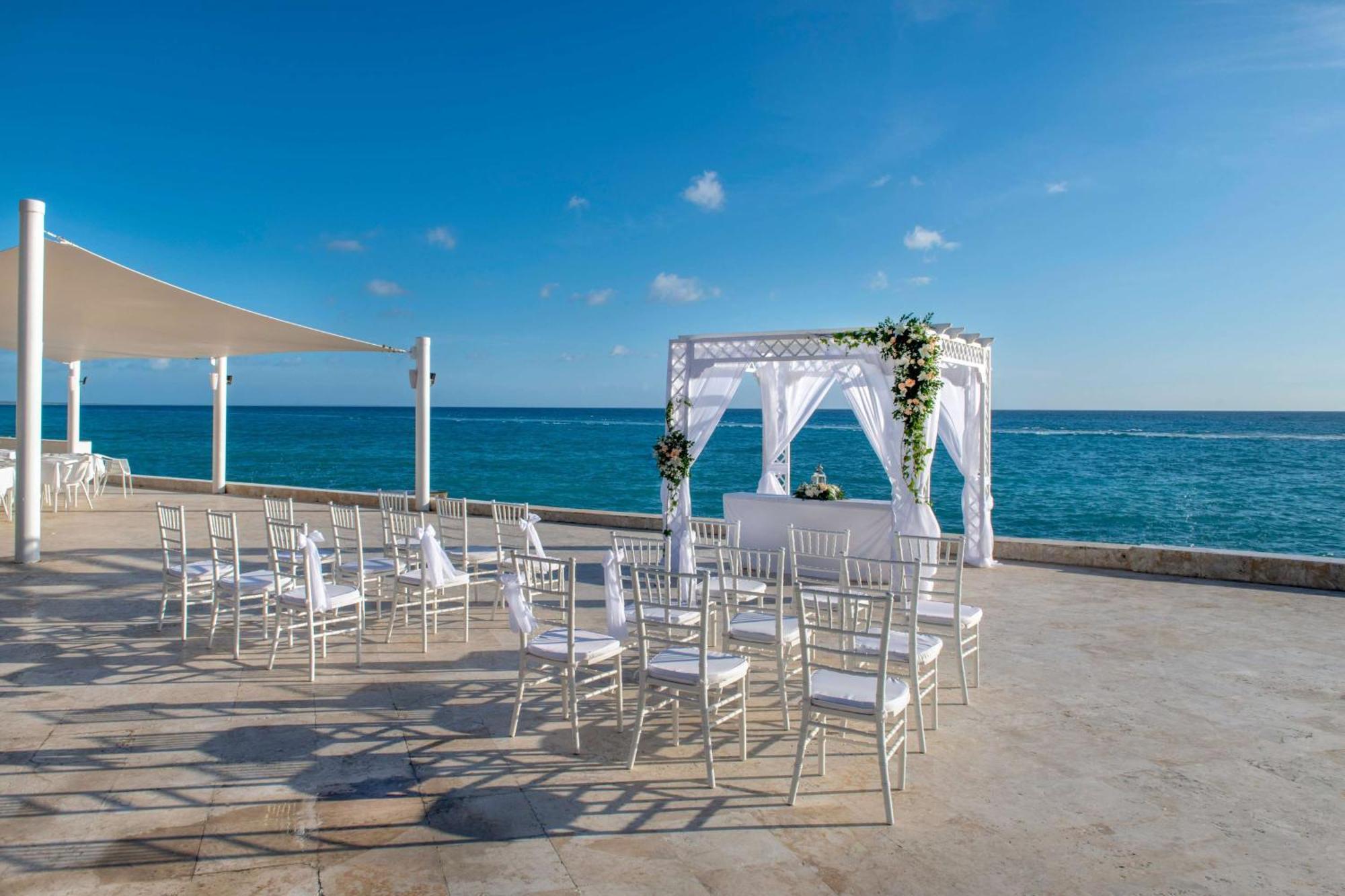 Viva Dominicus Beach By Wyndham, A Trademark All Inclusive Баяхибе Екстериор снимка