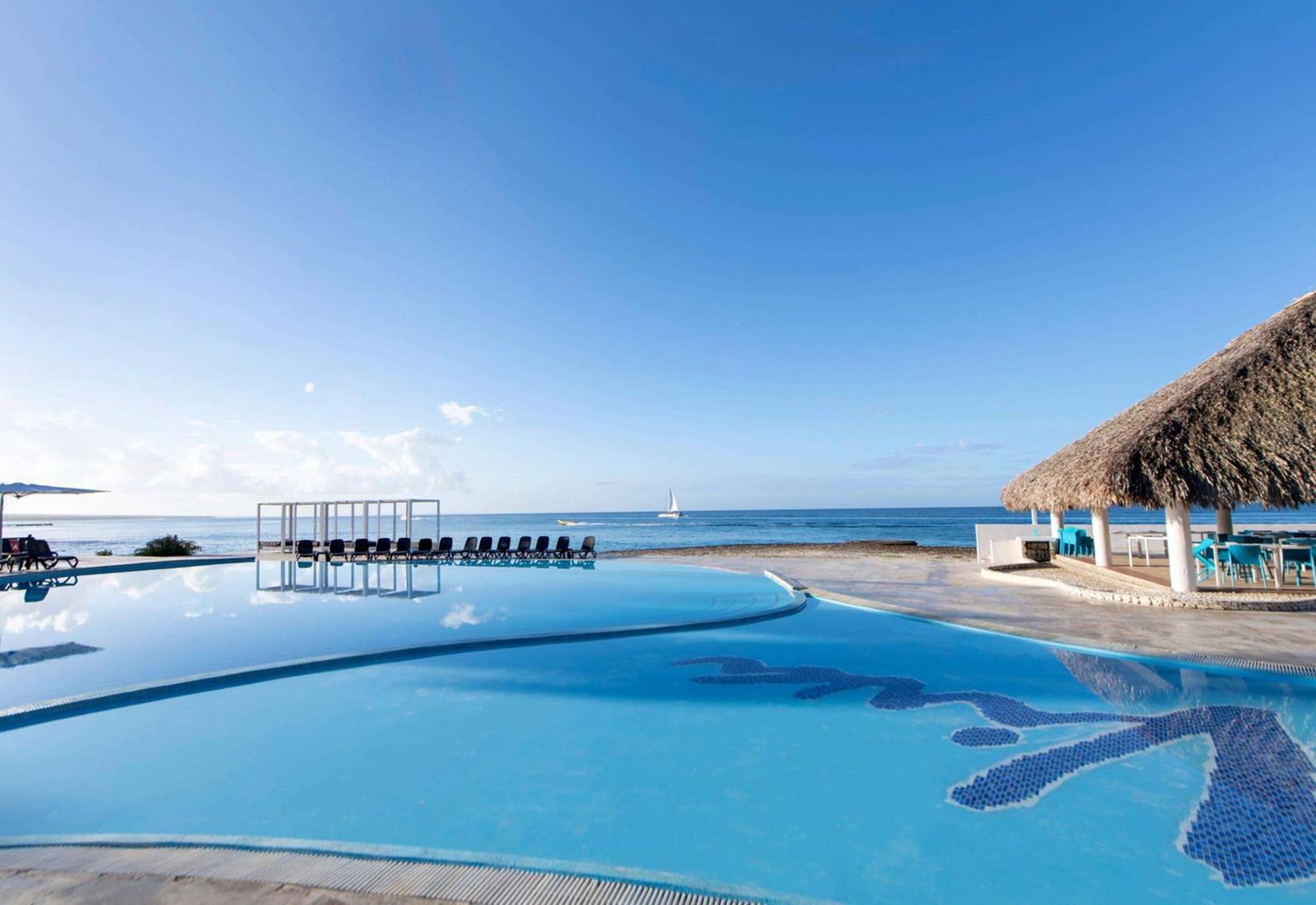 Viva Dominicus Beach By Wyndham, A Trademark All Inclusive Баяхибе Екстериор снимка