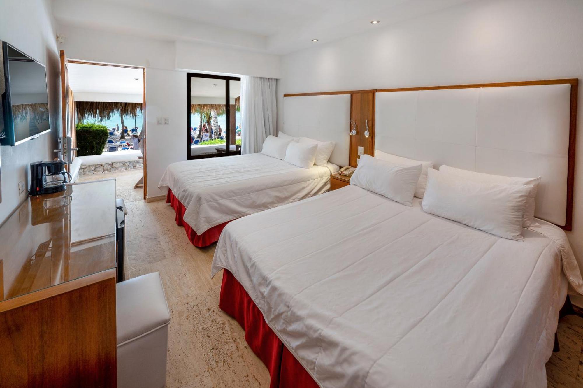 Viva Dominicus Beach By Wyndham, A Trademark All Inclusive Баяхибе Екстериор снимка